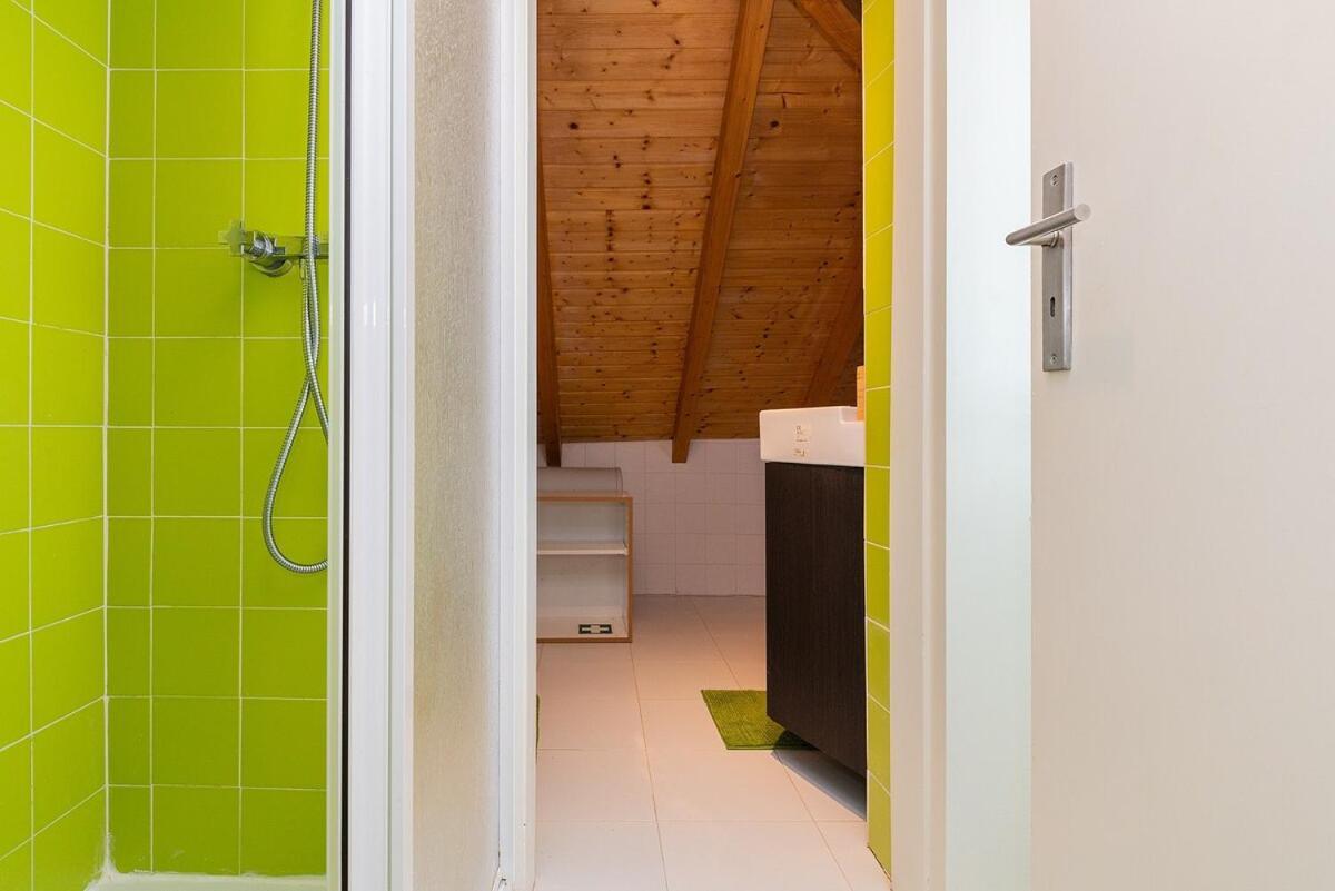 Attic Apartment With Balcony In Bairro Alto Lisboa Extérieur photo